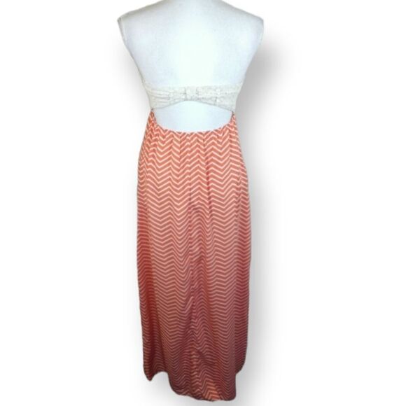 STRAPLESS MAXI DRESS CORAL & CREAM SZ. S/M EUC - Picture 6 of 6